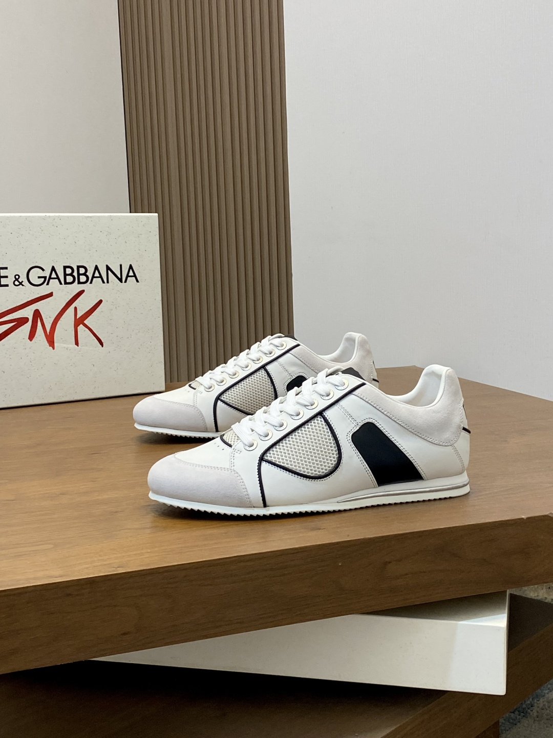 olce & Gabbana shoe